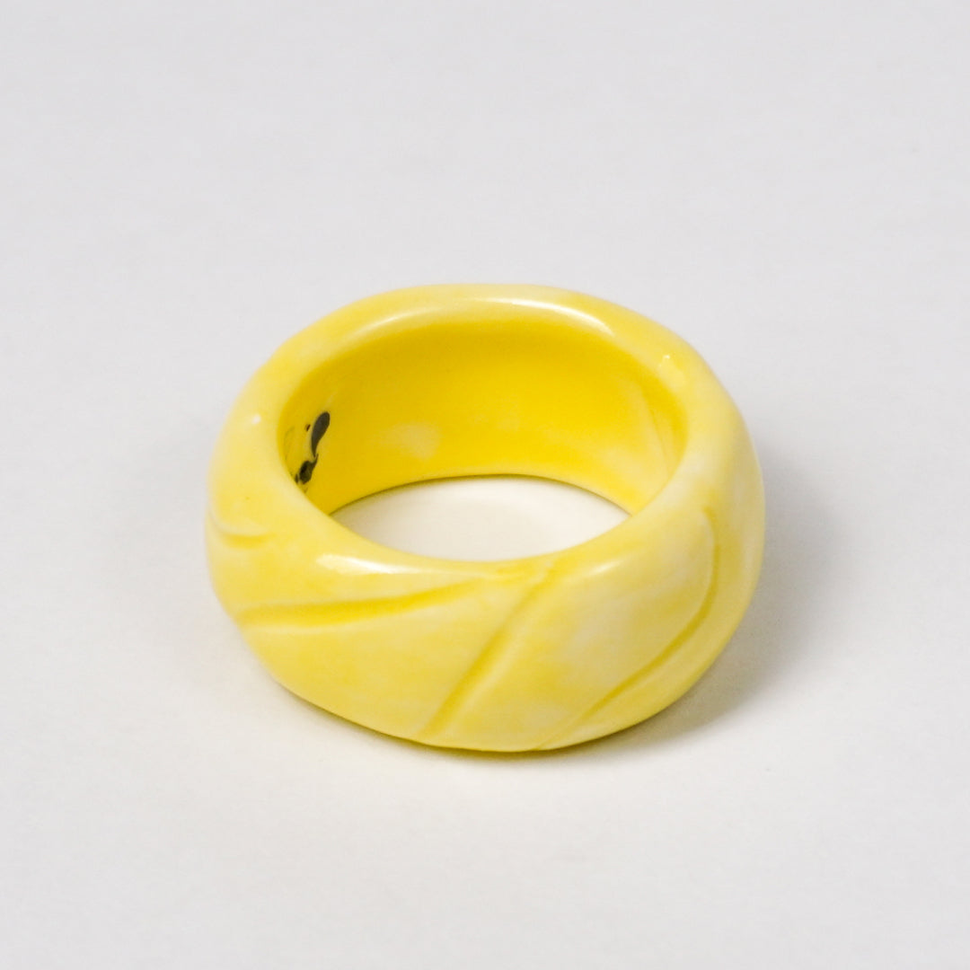 TIRES Vibrant Yellow - Ceramic Ring