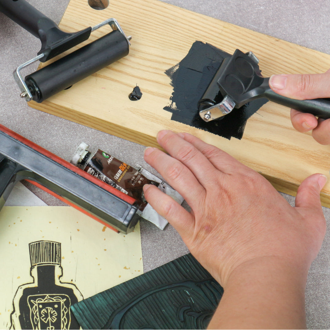 Leap-And-Linger-s-Product-Linocut-and-stamp-carving-workshop-in-Hanoi-4