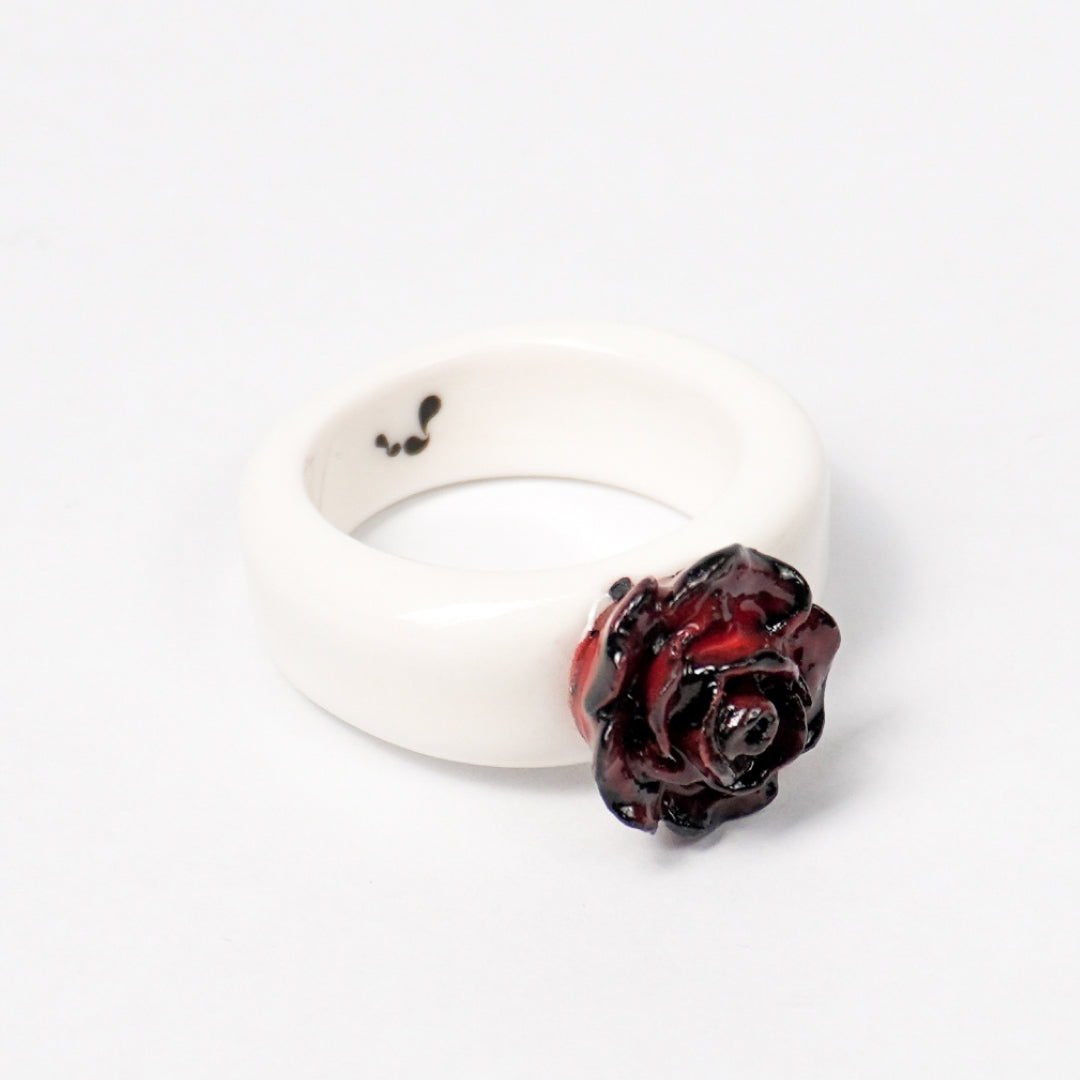 love-rosie-deep-love-ceramic-ring-clearance-ring-body-is-different-color-from-original-Leap-And-Linger-Product-Rings-by-Nomi-Bui-2nd-Angle
