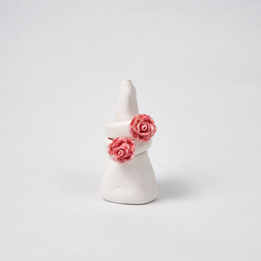 love-rosie-first-love-ceramic-ring-Leap-And-Linger-Product-Rings-by-Nomi-Bui-With-Hand-1st-Angle