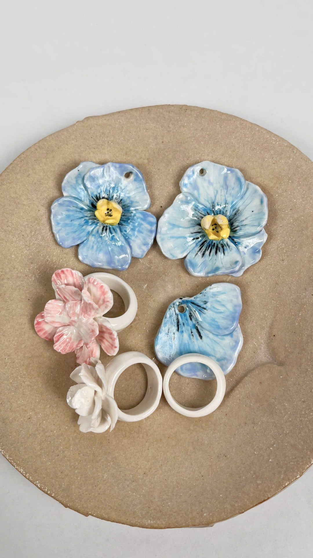 Leap-And-Linger-Moments-Workshop-Ceramic-Jewelry--3