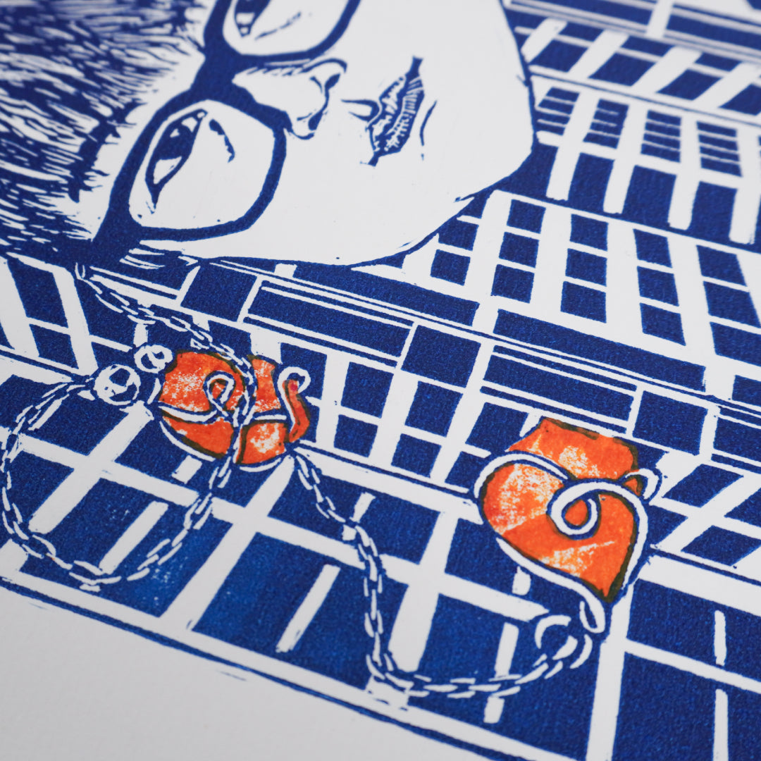 Leap-And-Linger-Product-Dau-doi-dat-chan-dap-troi-Zoom-in-detail-Blue-Canson-Paper-2