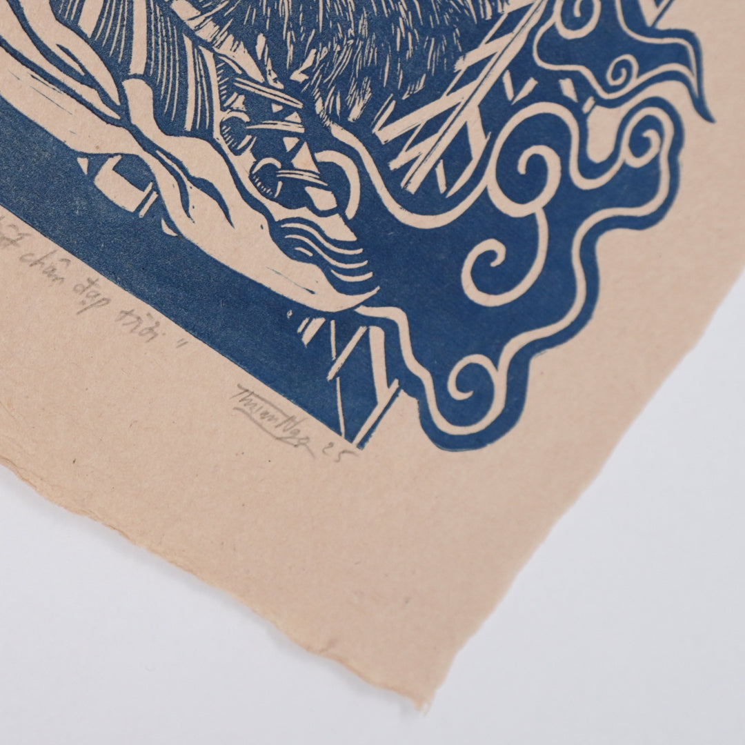 Leap-And-Linger-Product-Dau-doi-dat-chan-dap-troi-Zoom-in-detail-Blue-Do-Paper-5