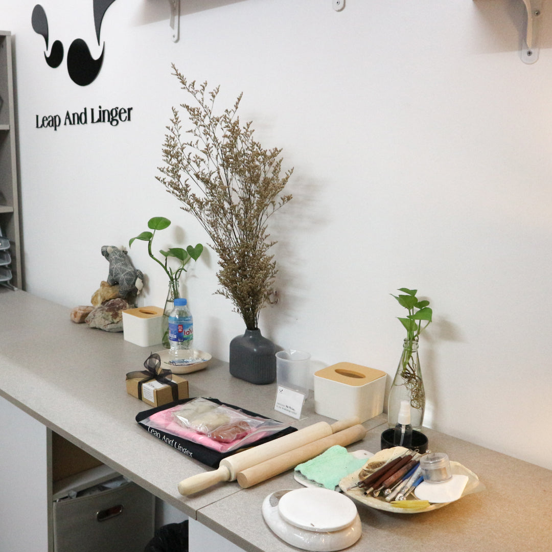 Leap-And-Linger-s-Product-Handmade-ceramic-jewelry-workshop-in-Hanoi-32