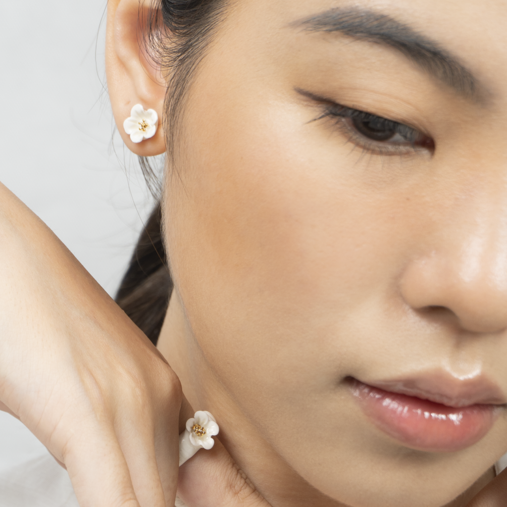 Khuyên tai sứ Tinh tế (Vẽ tay và Vàng 24K) | BST Vườn hoa vĩnh cửu