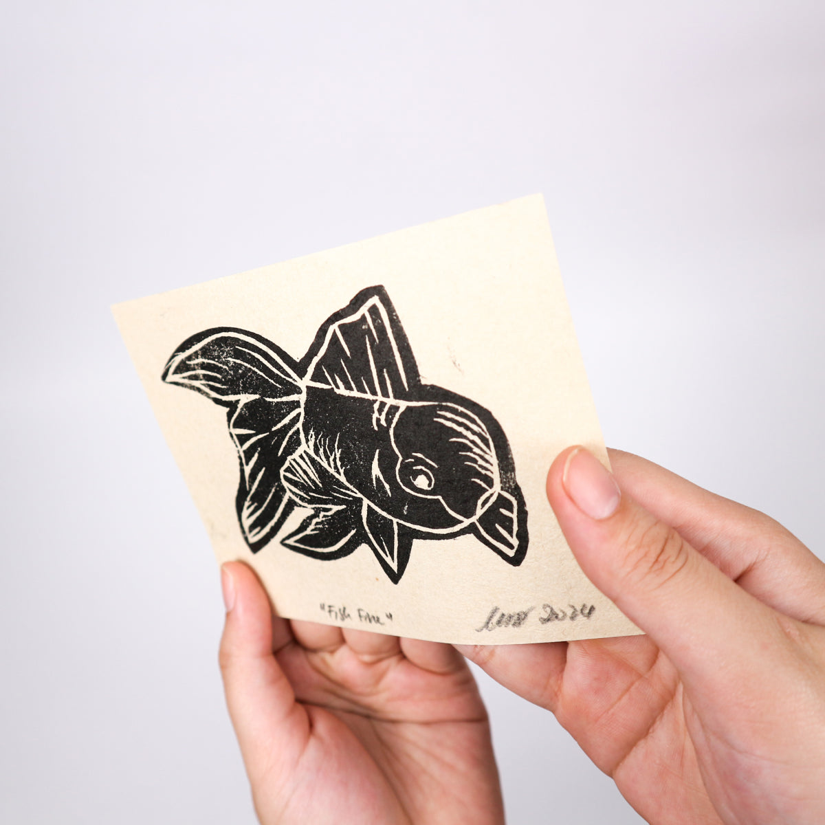 fish-fine-linocut-print-black-edition-art-picture-product-leap-and-linger-nhichancanh-4