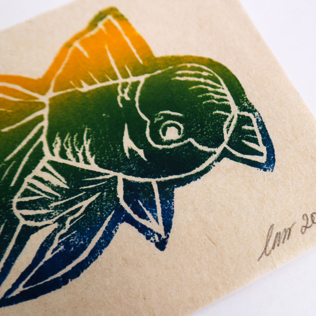 fish-fine-linocut-print-gradient-edition-art-picture-product-leap-and-linger-nhichancanh-5
