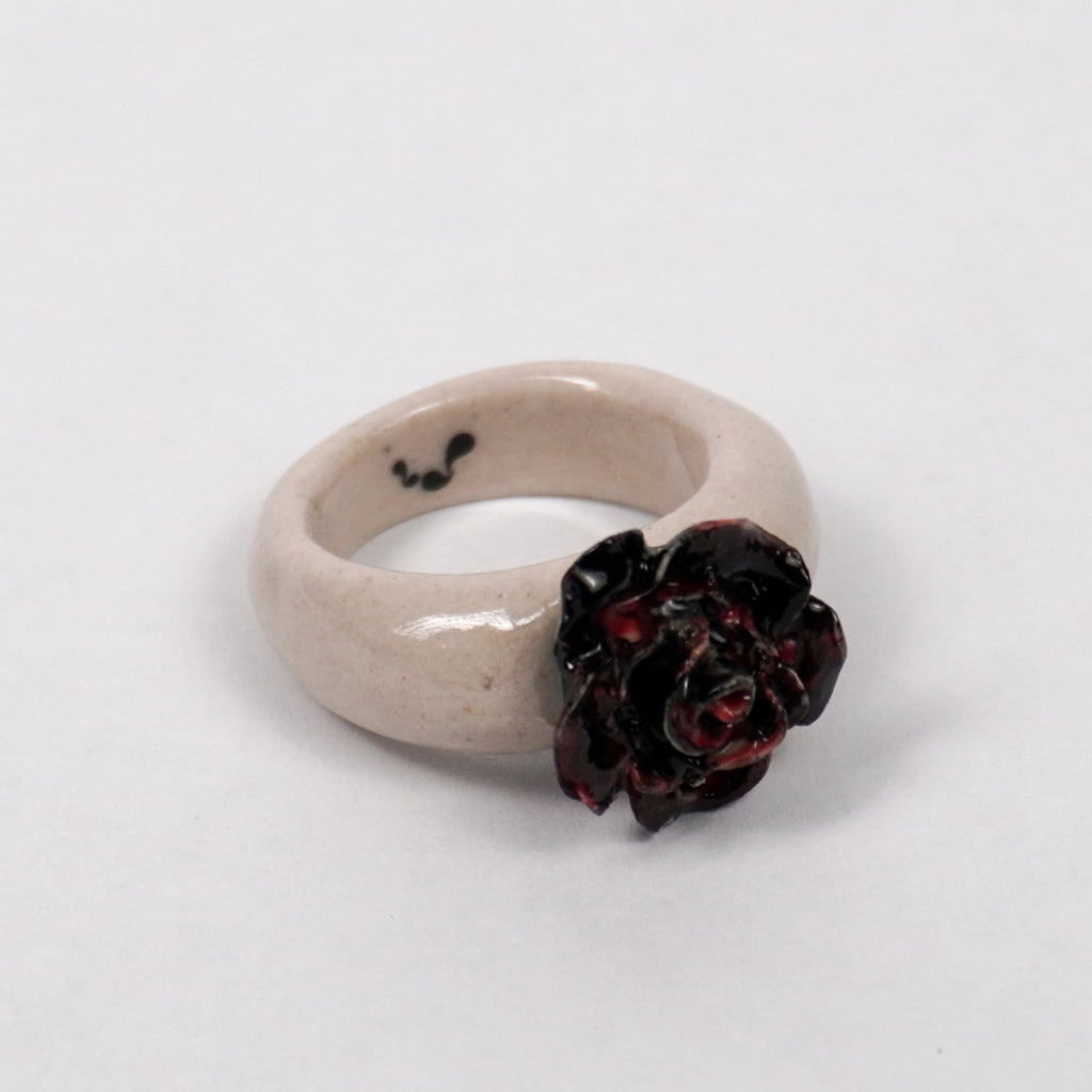 love-rosie-deep-love-ceramic-ring-Leap-And-Linger-Product-Rings-by-Nomi-Bui-2nd-Angle