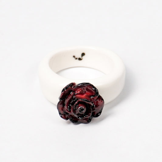 love-rosie-deep-love-ceramic-ring-clearance-ring-body-is-different-color-from-original-Leap-And-Linger-Product-Rings-by-Nomi-Bui-1st-Angle