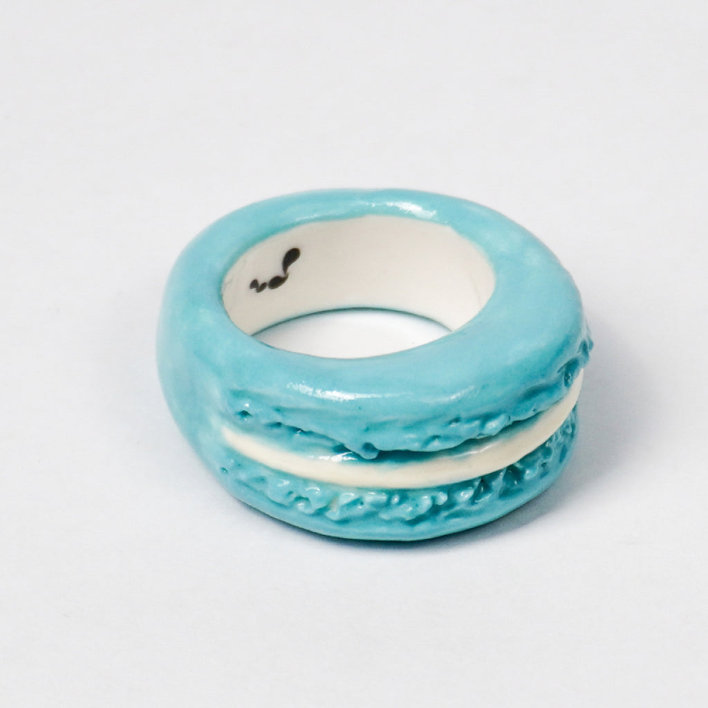 macaroon-cotton-candy-ceramic-ring-Leap-And-Linger-Product-Rings-by-Nomi-Bui-2nd-Angle