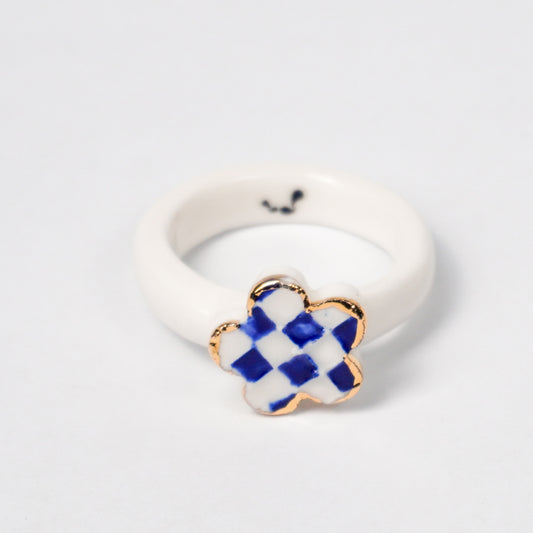 queen-s-gambit-legal-edition-with-24k-gold-ceramic-ring-Leap-And-Linger-Product-Rings-by-Nomi-Bui-1st-Angle