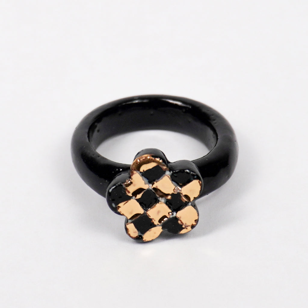 queen-s-gambit-sicilia-edition-with-24k-gold-ceramic-ring-Leap-And-Linger-Product-Rings-by-Nomi-Bui-1st-Angle