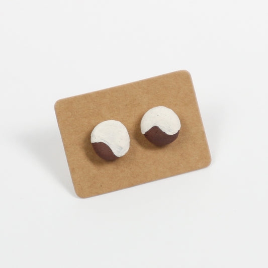 russet-nguyet-ceramic-stud-earrings-product-leap-and-linger-by-nhichancanh-190925-1