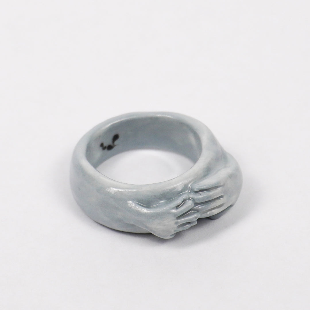 soothing-soul-amour-simple-ceramic-ring-Leap-And-Linger-Product-Rings-by-Nomi-Bui-2nd-Angle