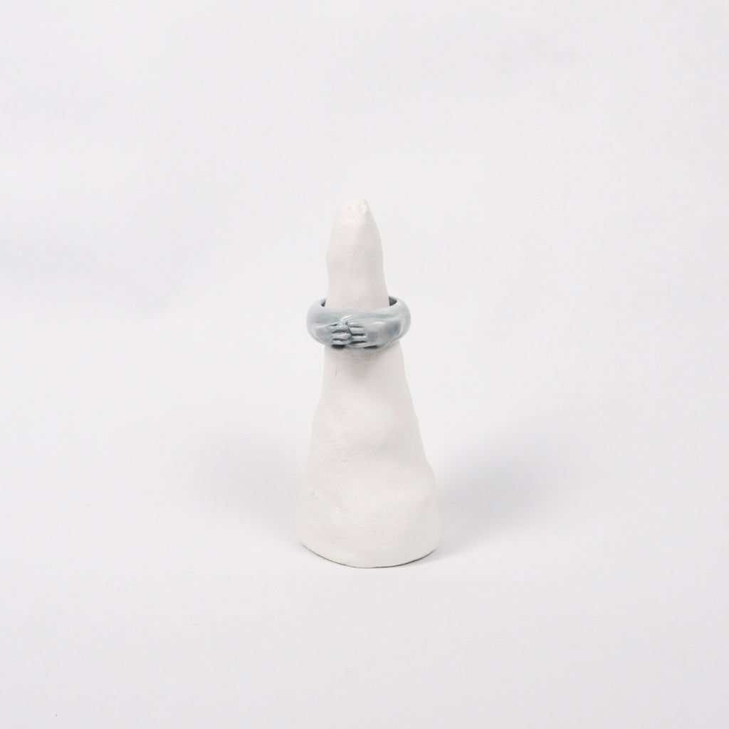 soothing-soul-amour-simple-ceramic-ring-Leap-And-Linger-Product-Rings-by-Nomi-Bui-With-Stand-1st-Angle