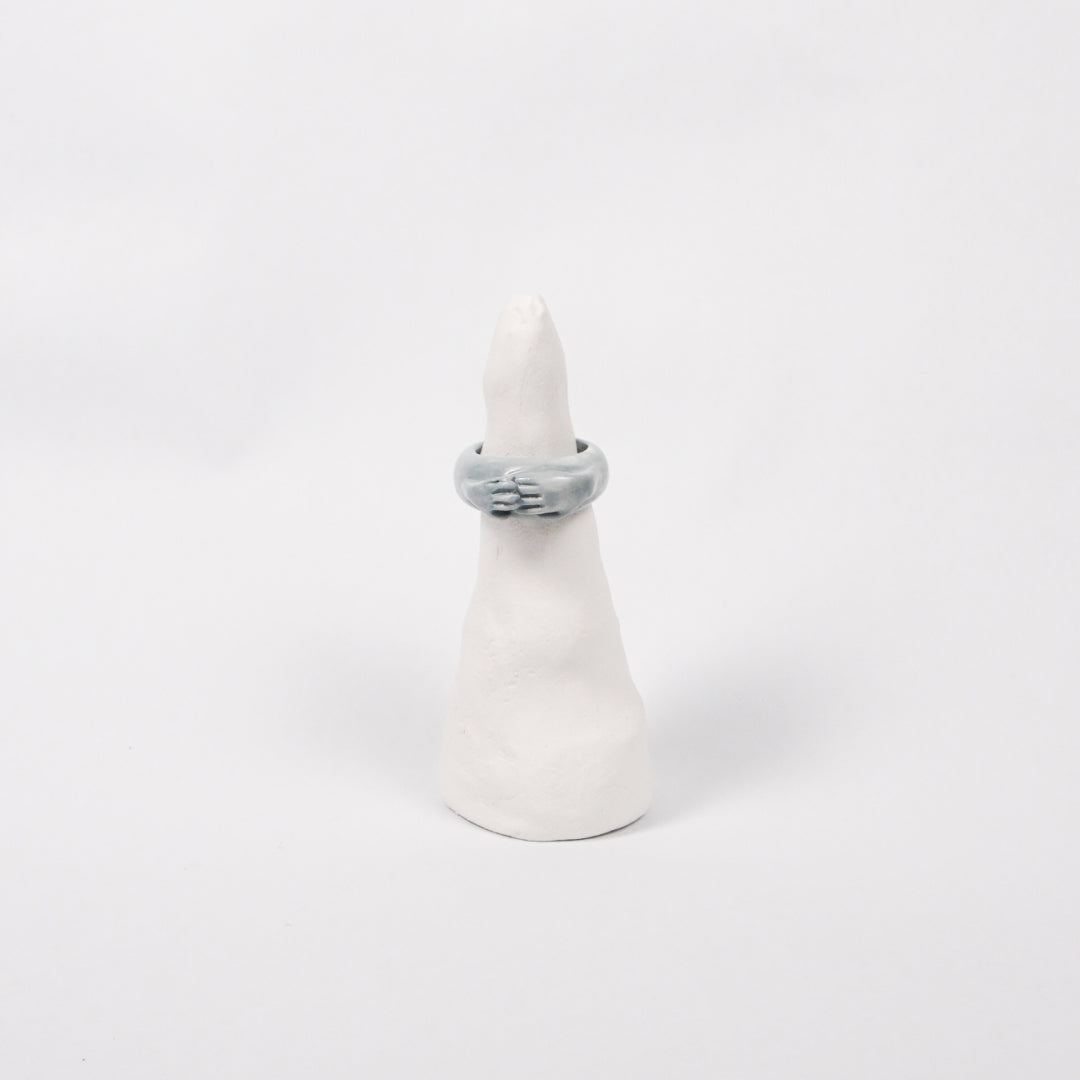 soothing-soul-amour-simple-ceramic-ring-Leap-And-Linger-Product-Rings-by-Nomi-Bui-With-Stand-1st-Angle
