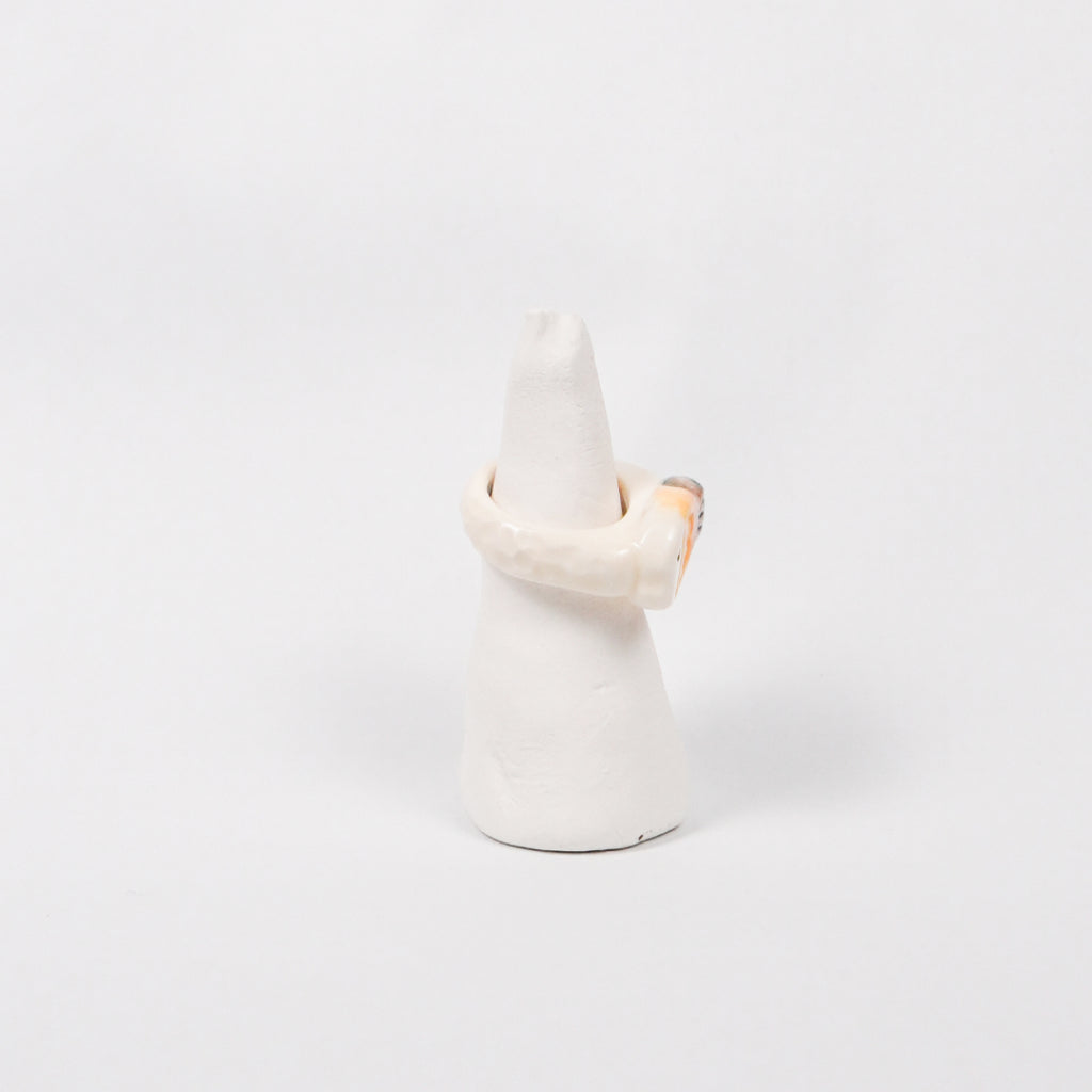 taiyaki-golden-spice-edition-with-24k-gold-ceramic-ring-Leap-And-Linger-Product-Rings-by-Nomi-Bui-With-Stand-2nd-Angle