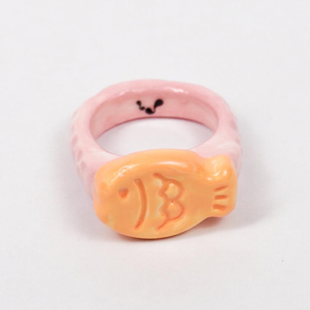 taiyaki-pink-marshmallow-ceramic-ring-Leap-And-Linger-Product-Rings-by-Nomi-Bui-1st-Angle