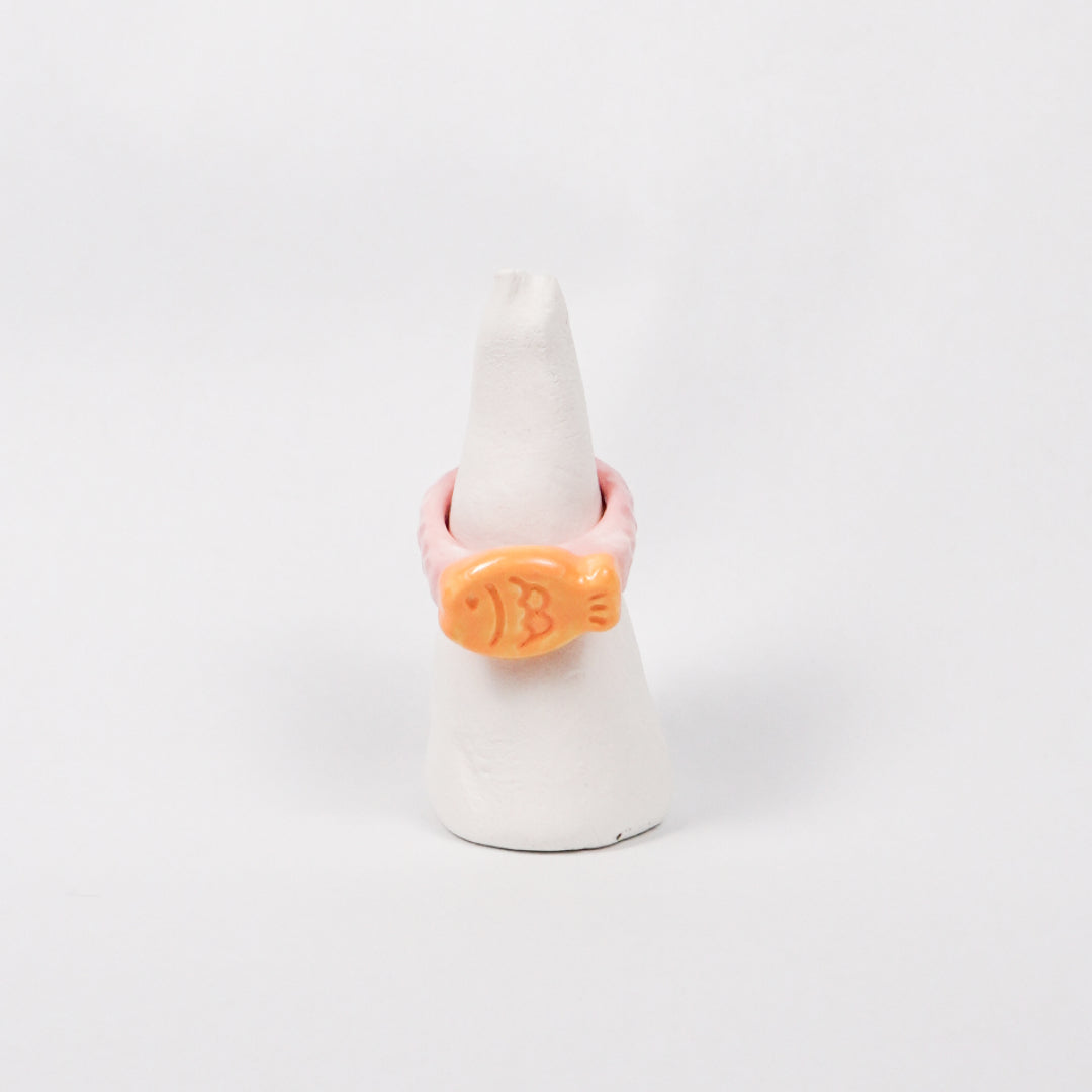 taiyaki-pink-marshmallow-ceramic-ring-Leap-And-Linger-Product-Rings-by-Nomi-Bui-With-Stand-1st-Angle