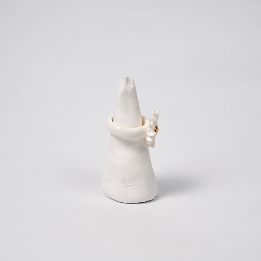the-endless-flower-garden-blooming-daisy-edition-with-24k-gold-porcelain-ring-Leap-And-Linger-Product-Rings-by-Nomi-Bui-With-Stand-2nd-Angle