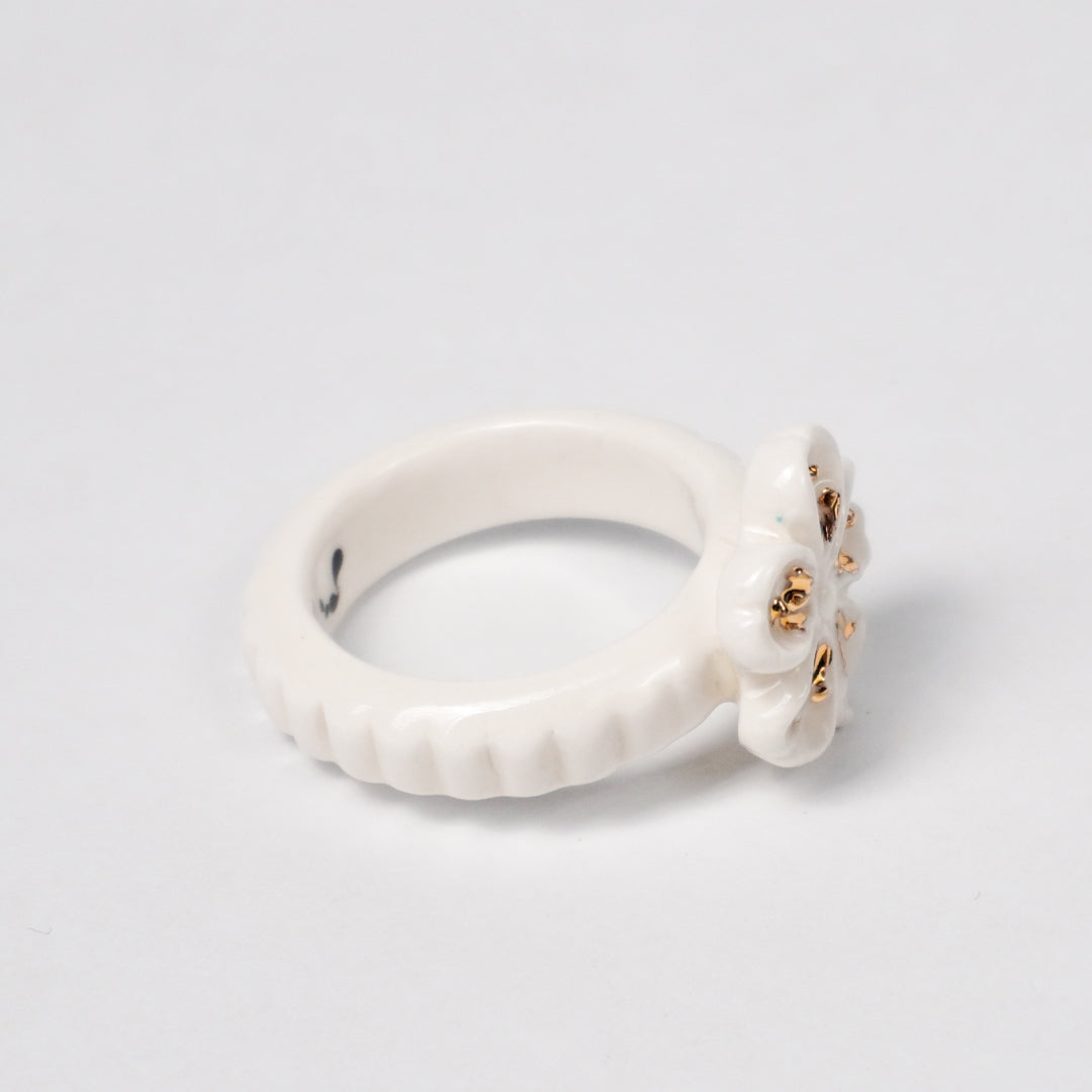 the-endless-flower-garden-fleur-de-pecher-blanche-edition-with-24k-gold-ceramic-ring-Leap-And-Linger-Product-Rings-by-Nomi-Bui-2nd-Angle