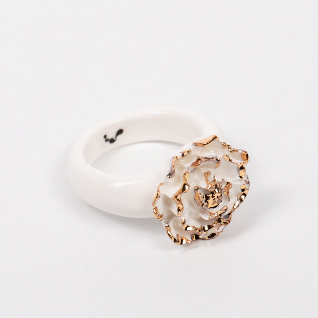 the-endless-flower-garden-mariee-blanche-edition-with-24k-gold-ceramic-ring-Leap-And-Linger-Product-Rings-by-Nomi-Bui-2nd-Angle