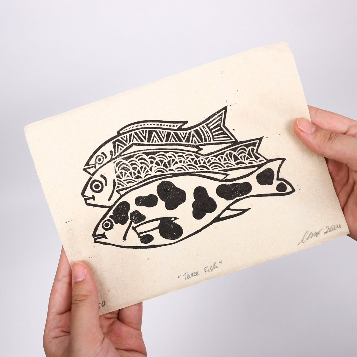 three-fish-linocut-print-art-picture-product-leap-and-linger-nhichancanh-5