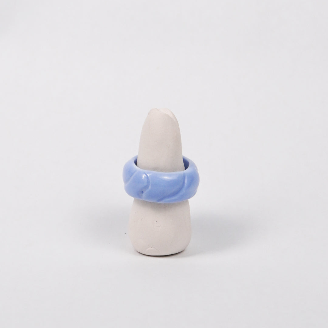 tires-skyride-ceramic-ring-Leap-And-Linger-Product-Rings-by-Nomi-Bui-With-Stand-1st-Angle