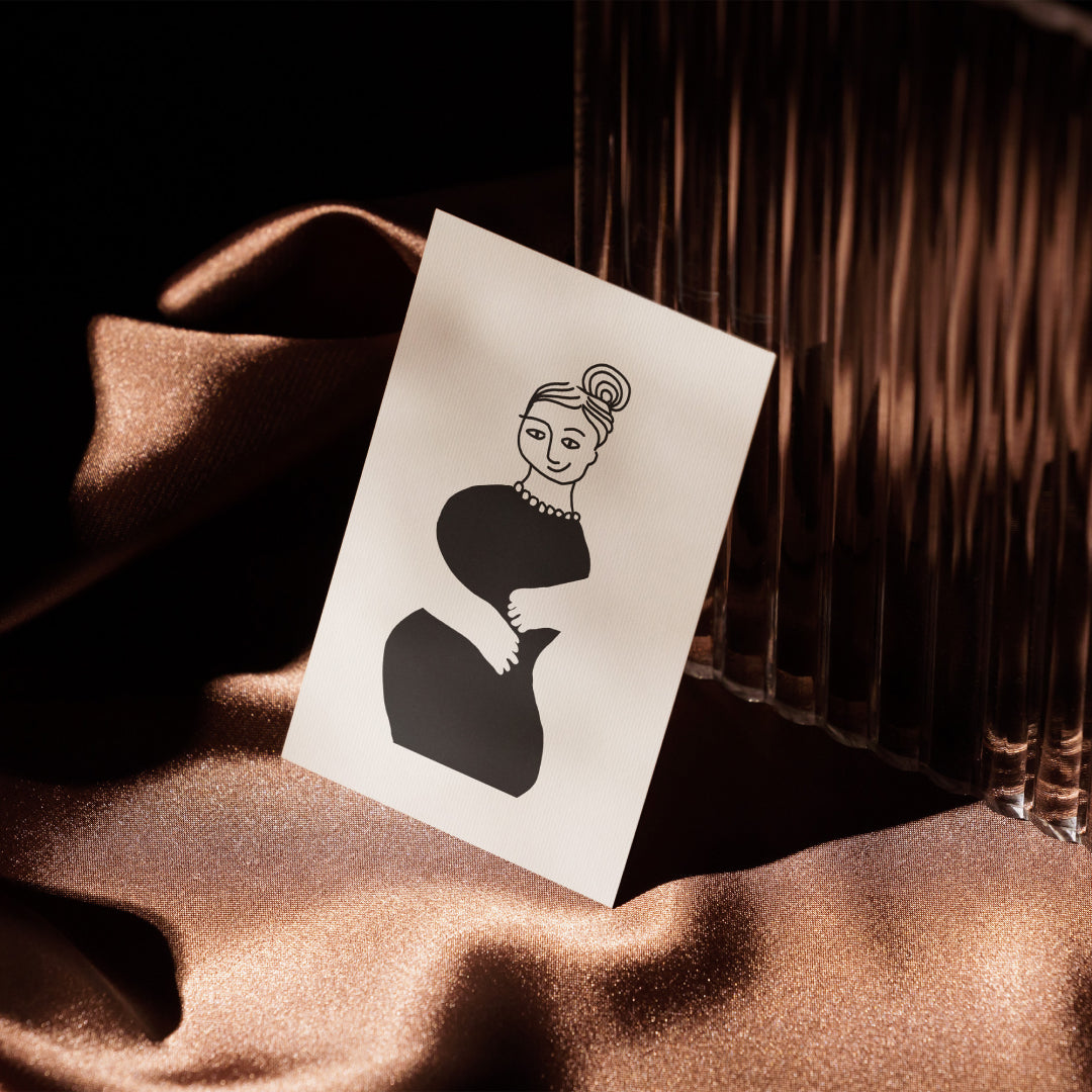 woman-pearls-postcard-product-leap-and-linger-nhichancanh-mockup